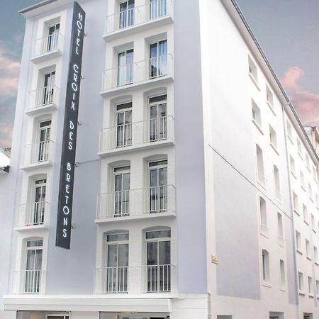 Hôtel Croix des Bretons - Lourdes Pyrénées Exterior foto