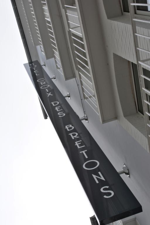 Hôtel Croix des Bretons - Lourdes Pyrénées Exterior foto